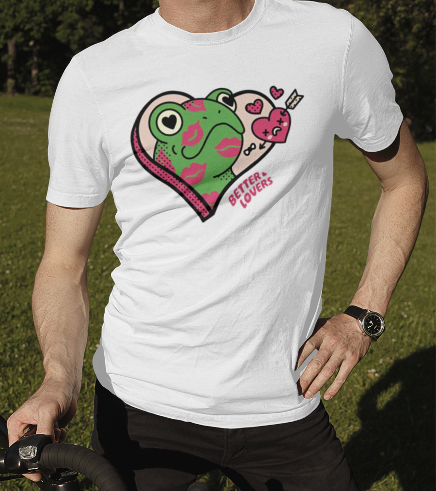 Better Lovers Love Frogs Heart Kisses Fun Graphic T-Shirt