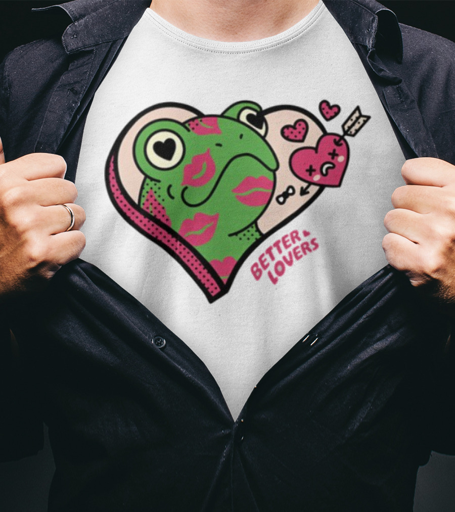 Better Lovers Love Frogs Heart Kisses Fun Graphic T-Shirt