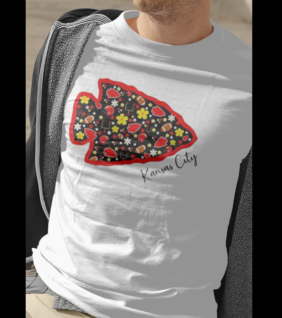 Kansas City Chiefs NFL Football 2025 Pattern Arrowhead T-Shirt