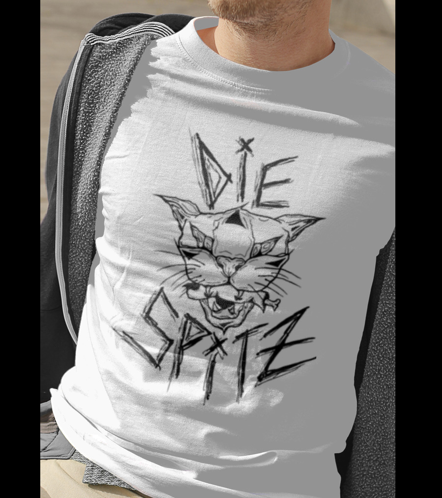 Diespitz Cat Visage Feline Face Black Graphic T-Shirt