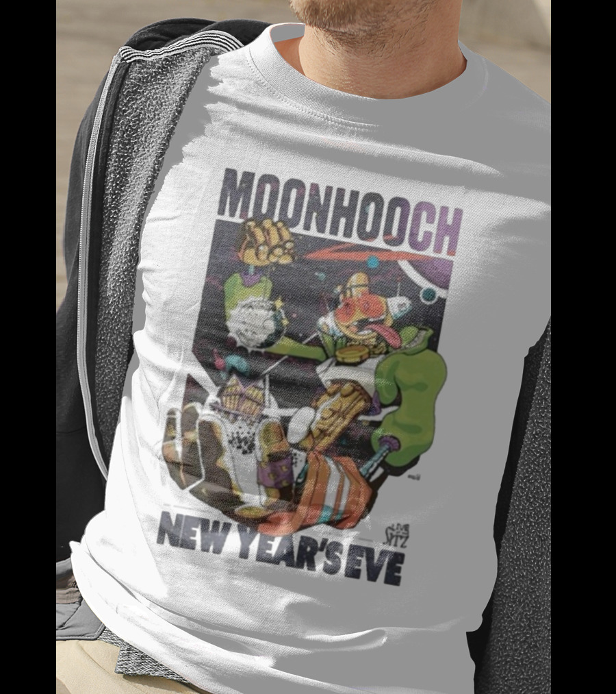 Moon Hooch New Year’s Eve 2025 Space Robot Adventure At The Sitz T-Shirt