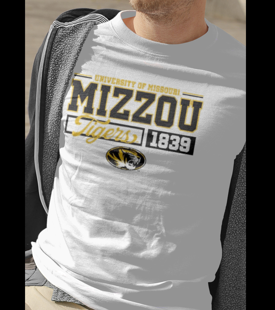 Tigers University Of Missouri Mizzou 1839 Oval Tiger Head T-Shirt
