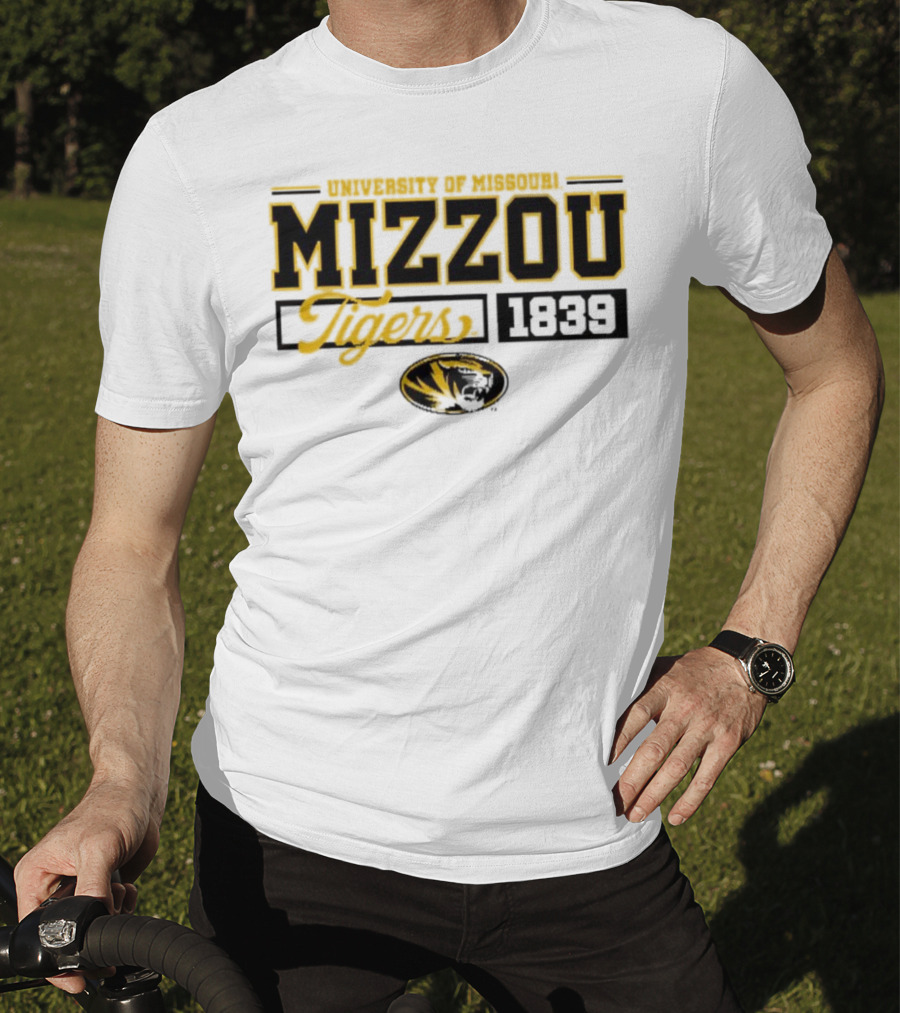 Tigers University Of Missouri Mizzou 1839 Oval Tiger Head T-Shirt