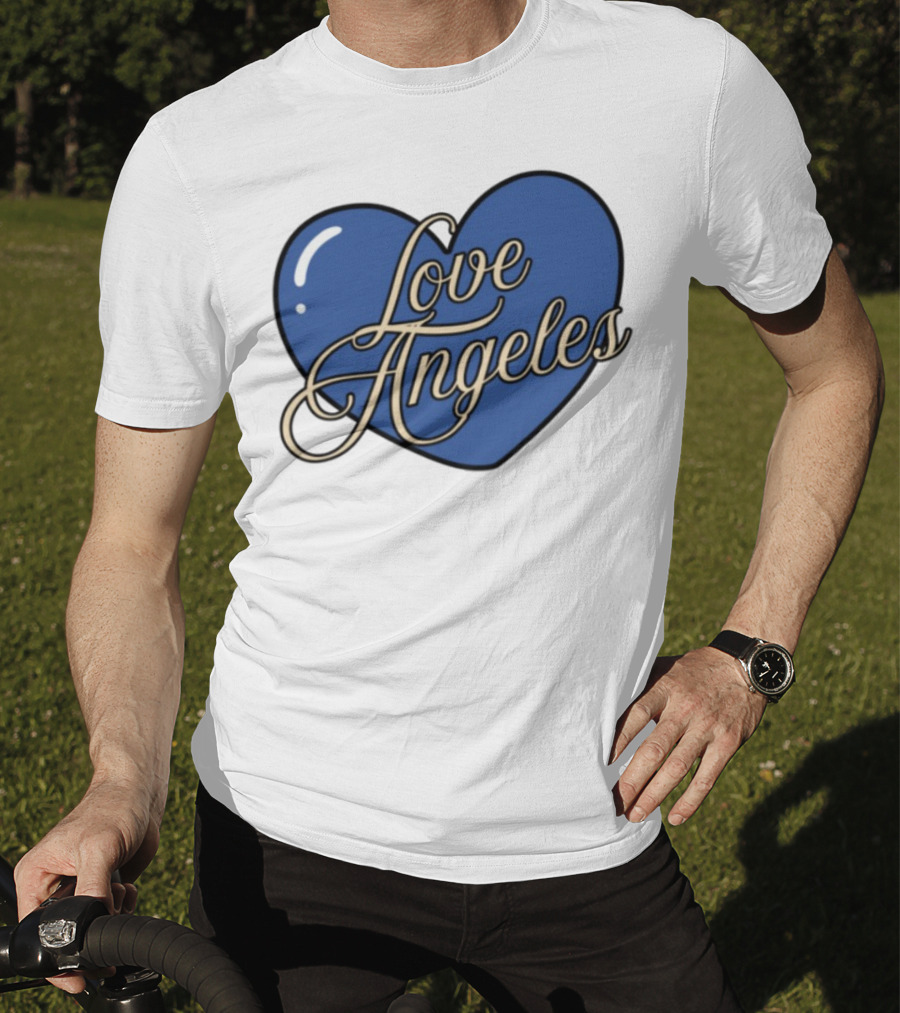 Bffs & Babes Love Angeles Heart Design T-Shirt