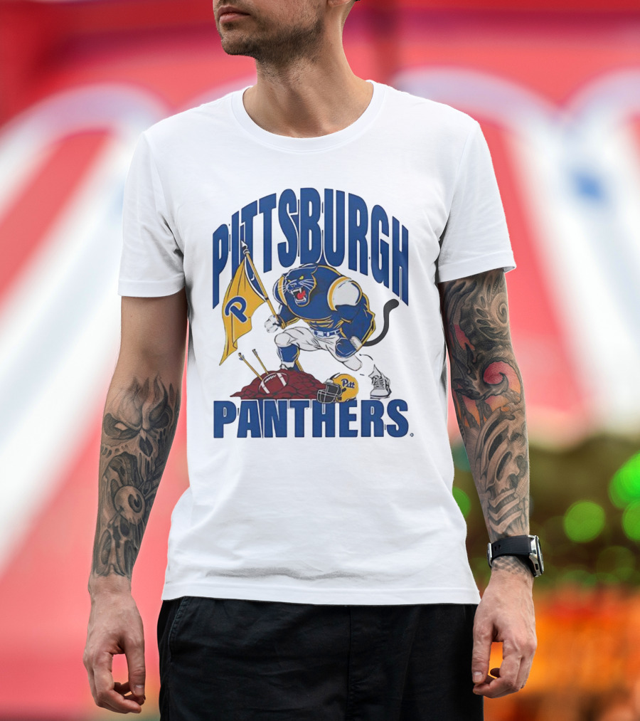 Pittsburgh Panthers Pitt Mascot Planting Flag Football Helmet T-Shirt