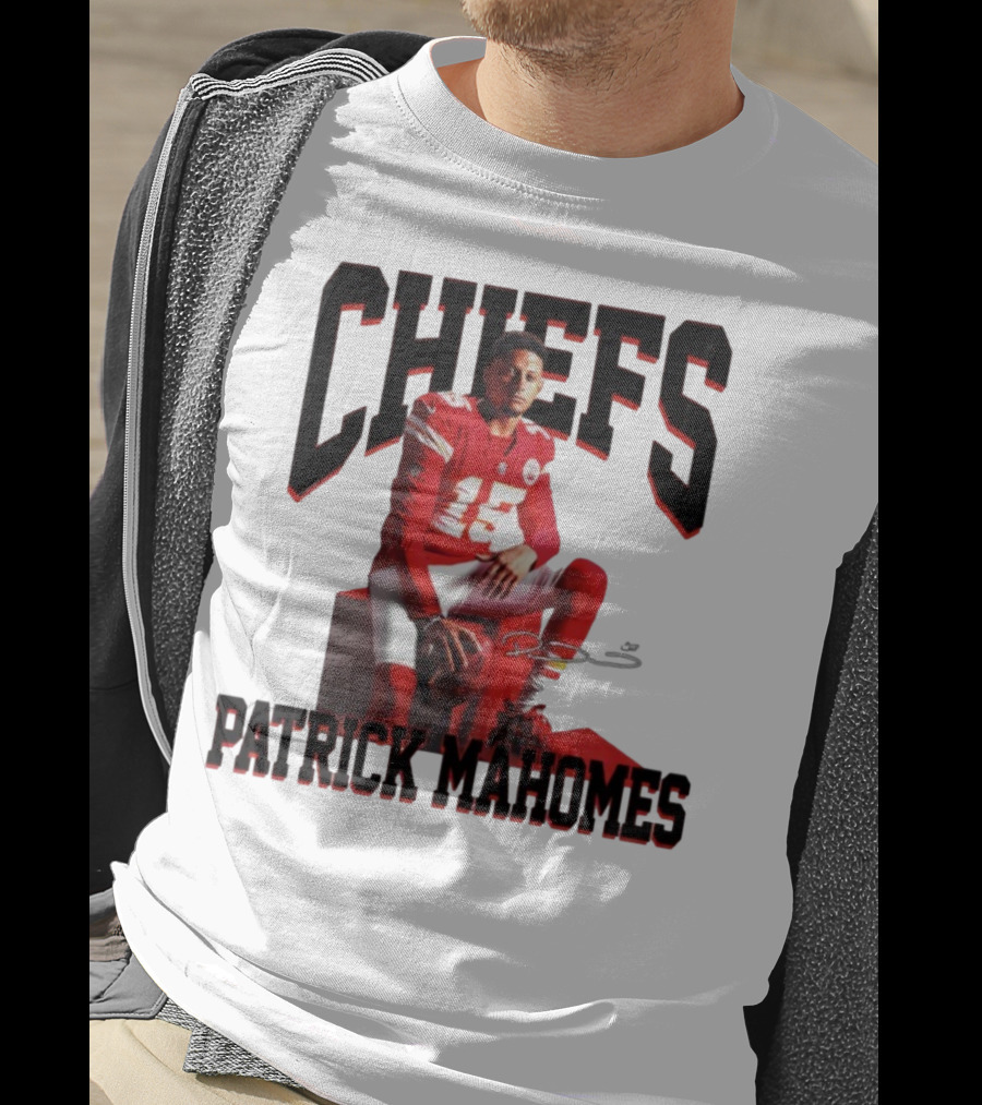 Patrick Mahomes Chiefs Signature Football Number 15 Kansas City T-Shirt