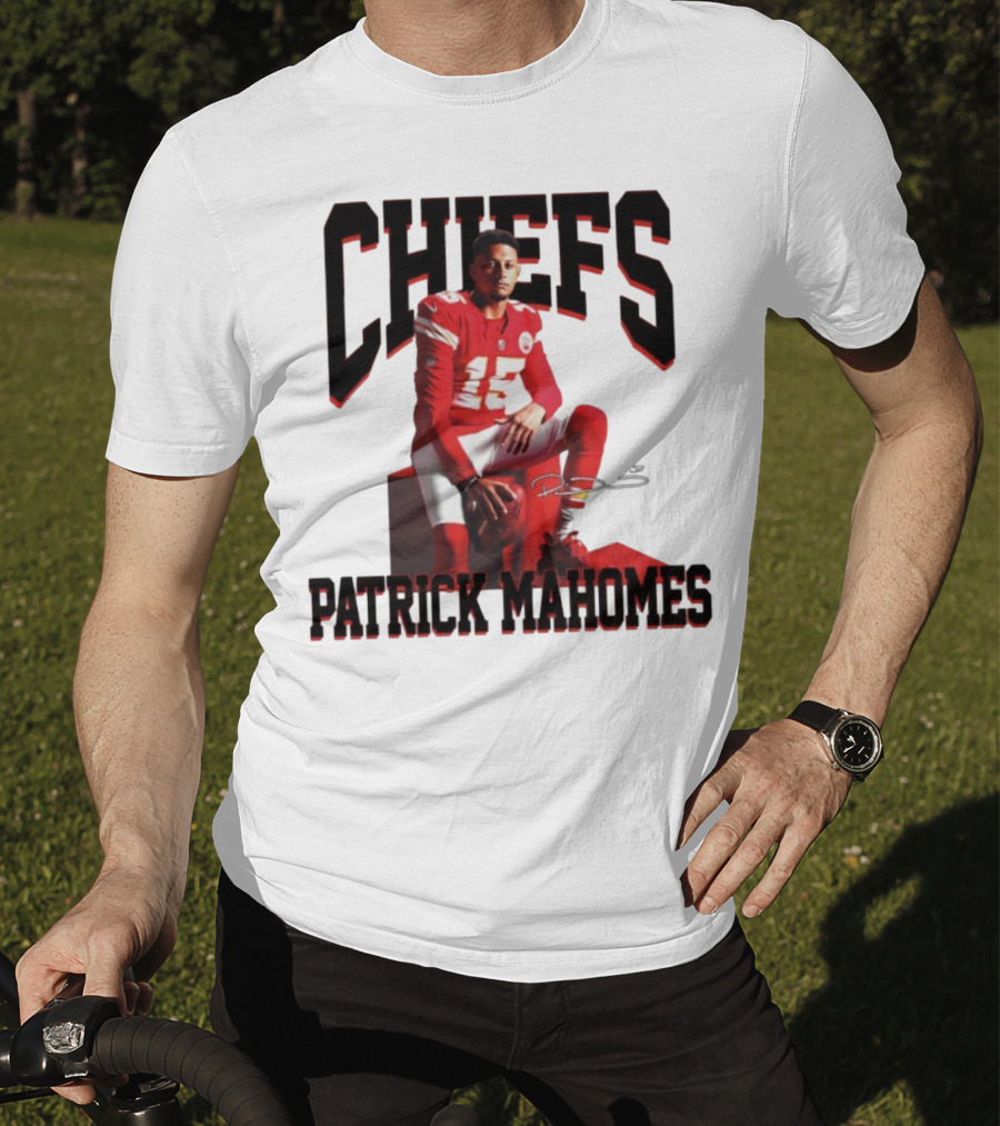 Patrick Mahomes Chiefs Signature Football Number 15 Kansas City T-Shirt