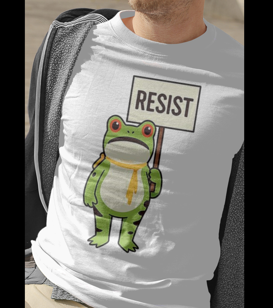 Resist Portland Frog Protest Anti ICE Sign T-Shirt
