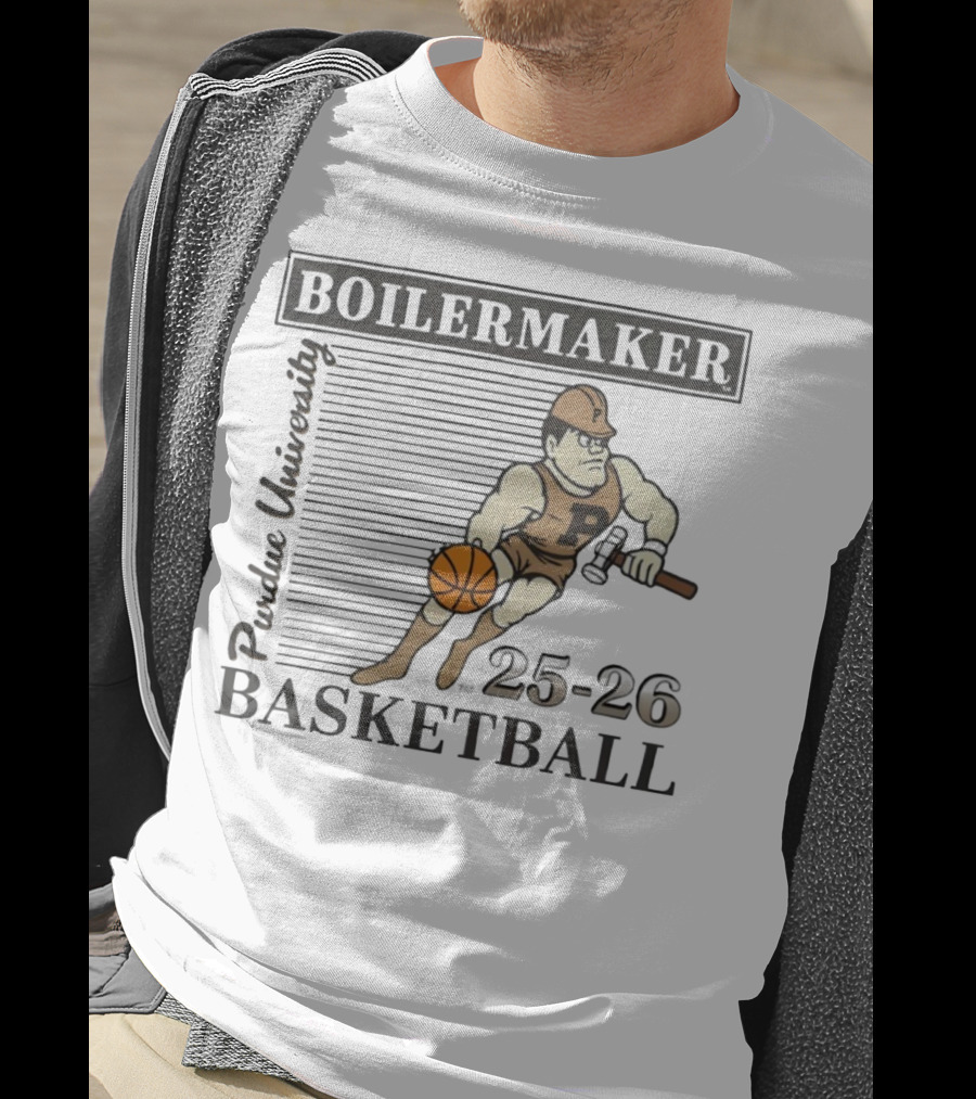 Purdue University Boilermaker 25-26 Basketball Vintage Russell Athletic T-Shirt