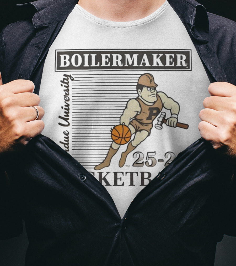 Purdue University Boilermaker 25-26 Basketball Vintage Russell Athletic T-Shirt