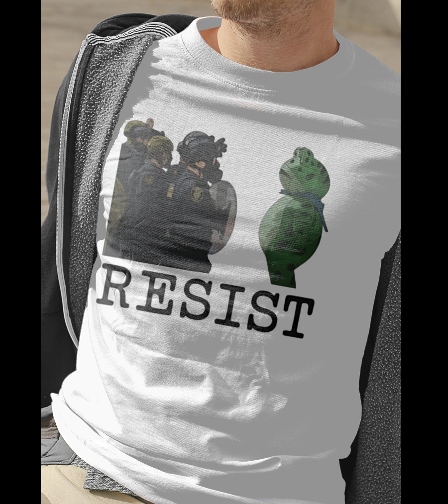 Portland Protest Resist Frog Anti ICE Anti Fascism T-Shirt