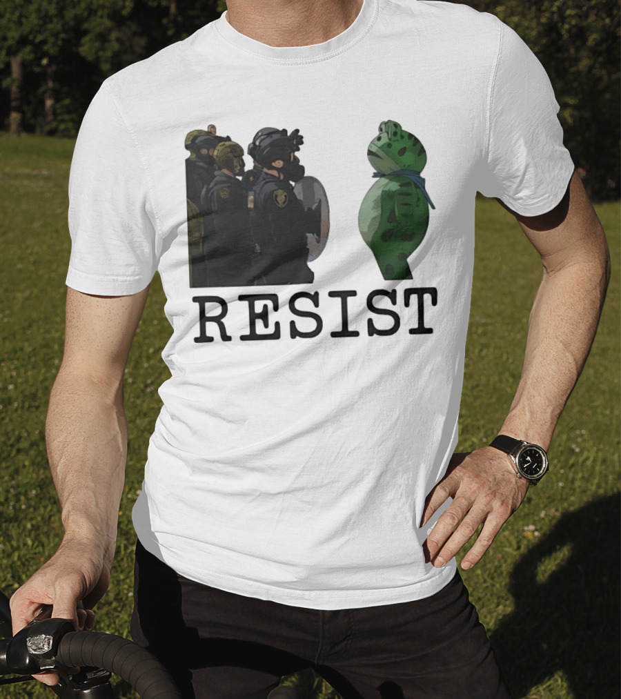 Portland Protest Resist Frog Anti ICE Anti Fascism T-Shirt