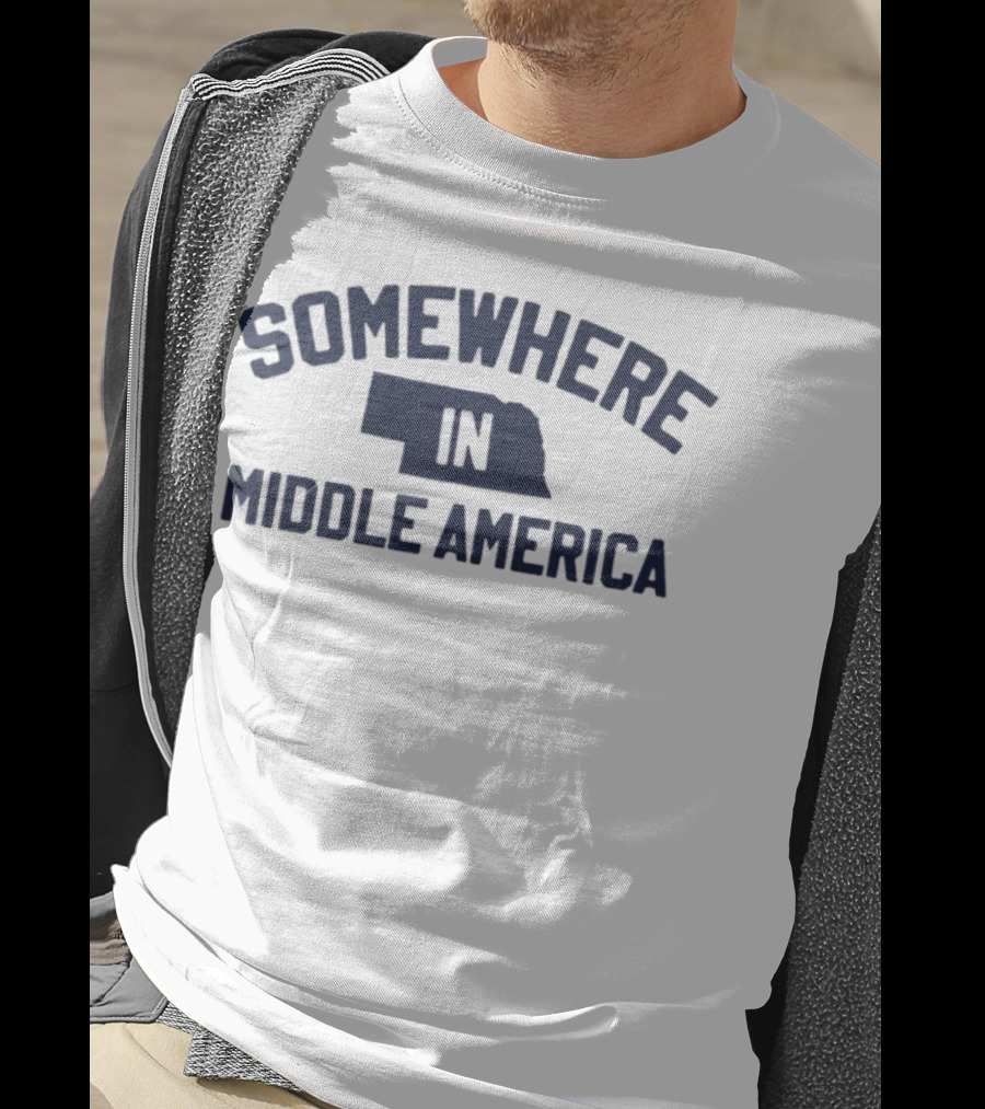 Somewhere In Middle America Nebraska Map Outline T-Shirt