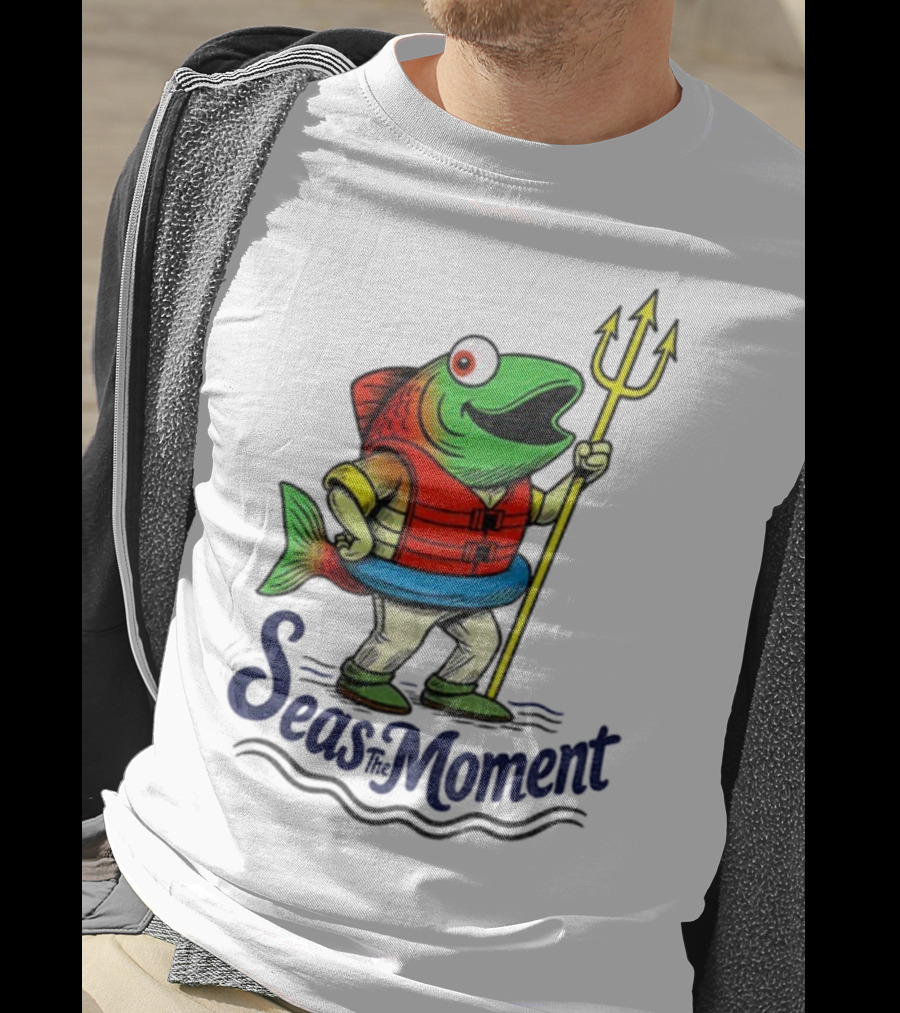 Seas The Moment Humpy Salmon Holding Trident Seattle Mariners MLB Baseball Fan Apparel T-Shirt