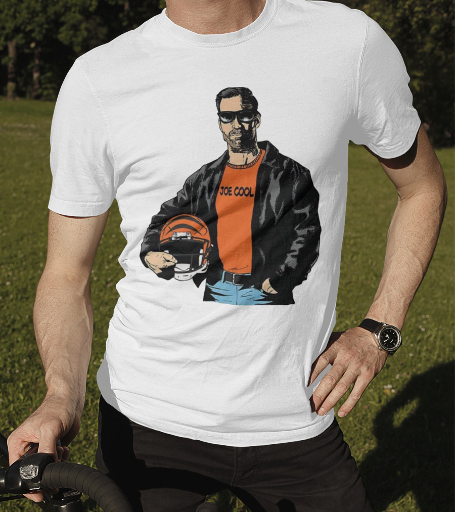 Joe Cool Cincinnati Bengals NFL Vintage Joe Burrow Helmet T-Shirt