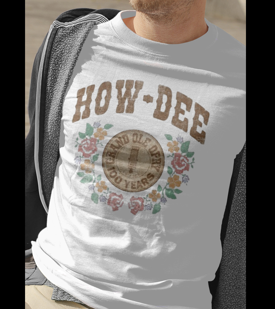 Grand Ole Opry How-Dee 100 Years Floral Wreath T-Shirt