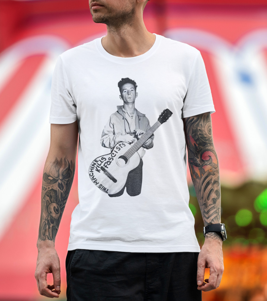 Woody Guthrie This Machine Kills Fascists Anti-Fascist Vintage Guitar Message T-Shirt
