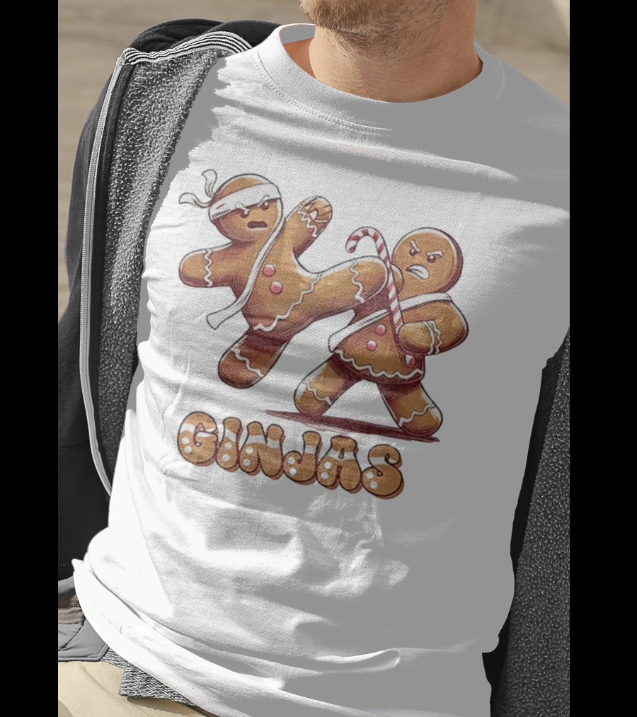 Gingerbread Man Karate Ginjas Merry Christmas Candy Cane Fight T-Shirt