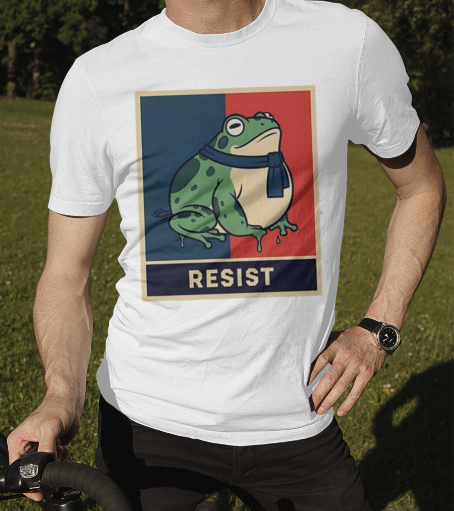 Portland Frog Protest Resist Activist Retro Style T-Shirt