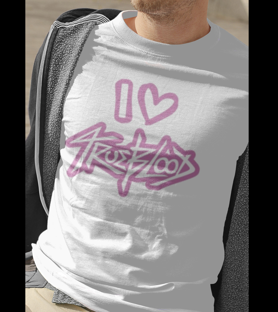 I Love Trueblood Pink Graffiti Style T-Shirt