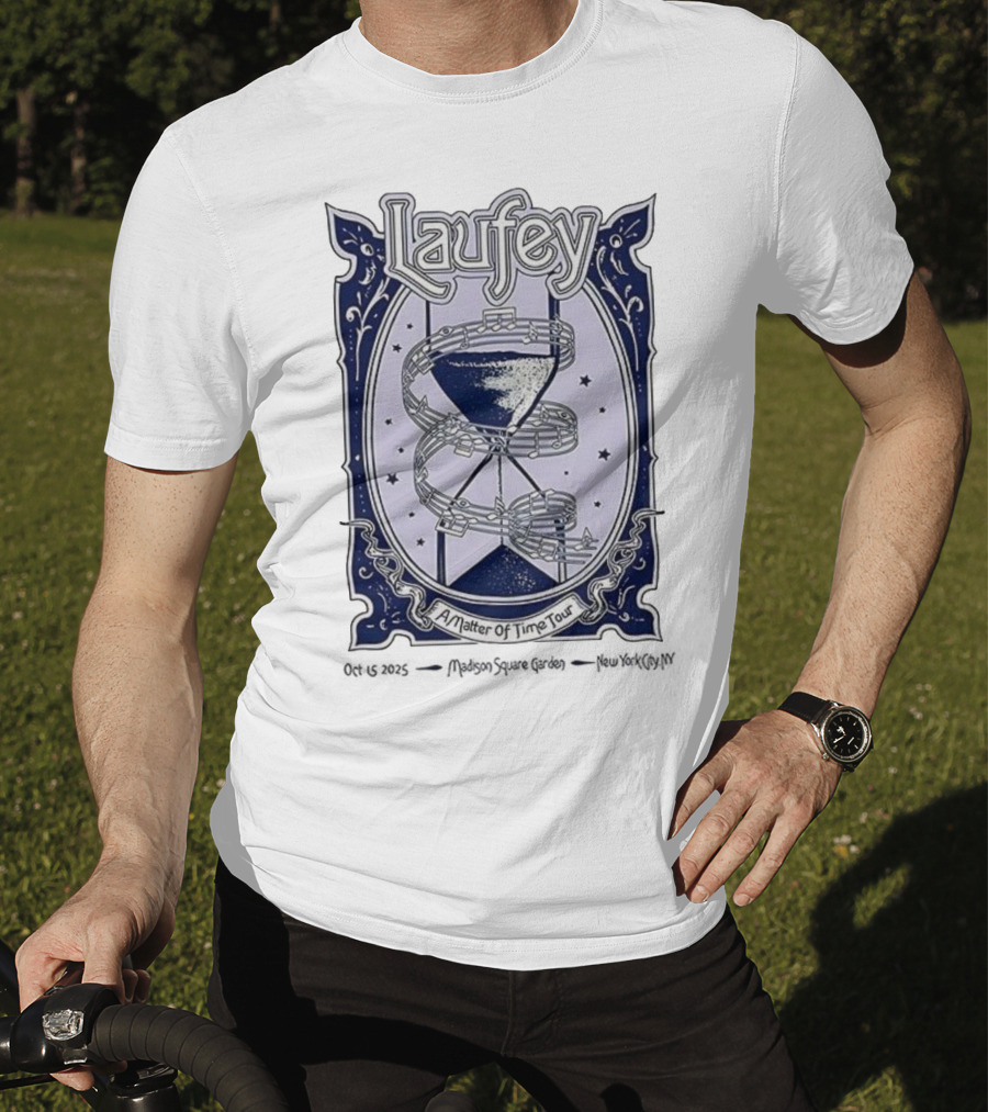 Laufey A Matter Of Time Tour Madison Square Garden 2025 T-Shirt