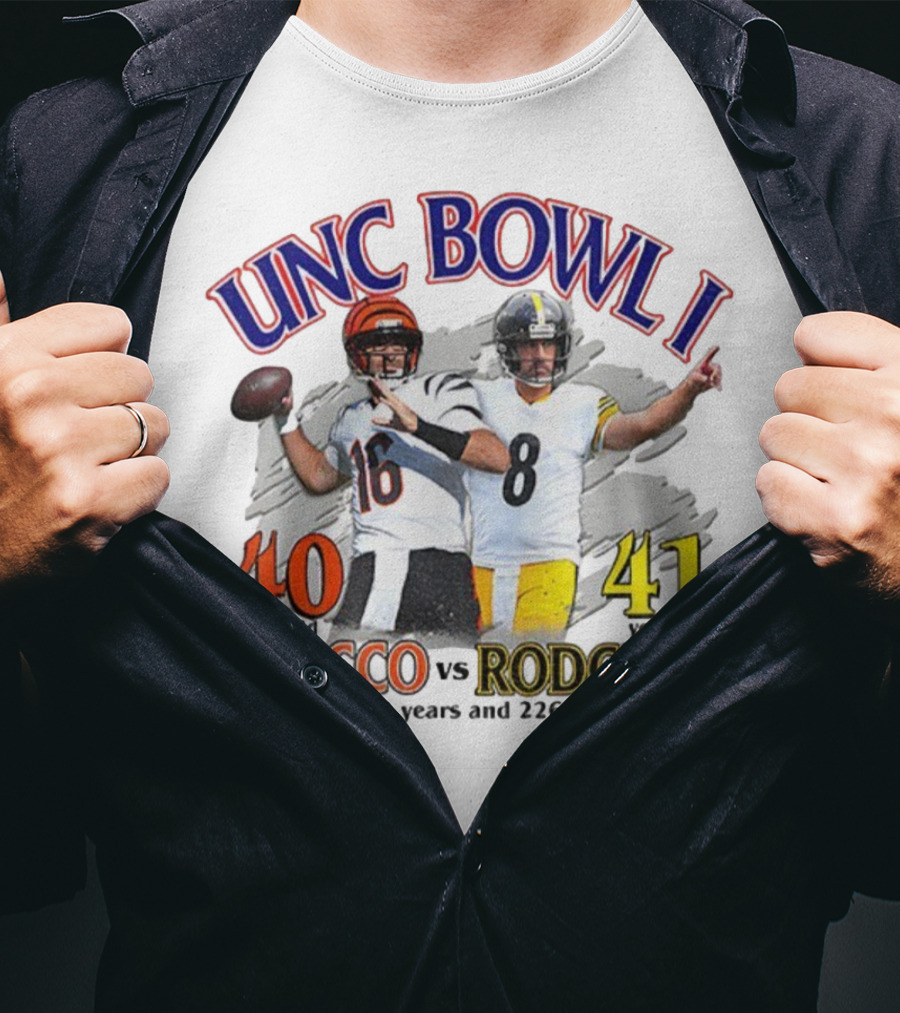 UNC Bowl I Joe Flacco 40 Vs Aaron Rodgers 41 Combined 82 Years And 226 Days Of Age T-Shirt