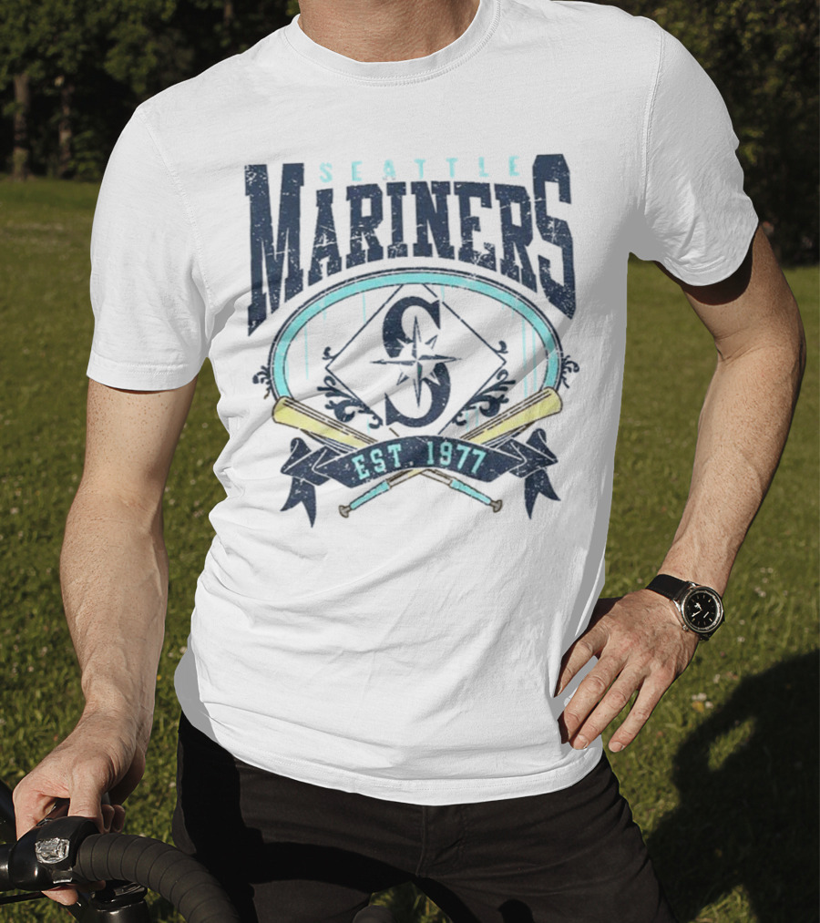 Seattle Mariners MLB Vintage 1977 Baseball Est S Compass Crossbats T-Shirt