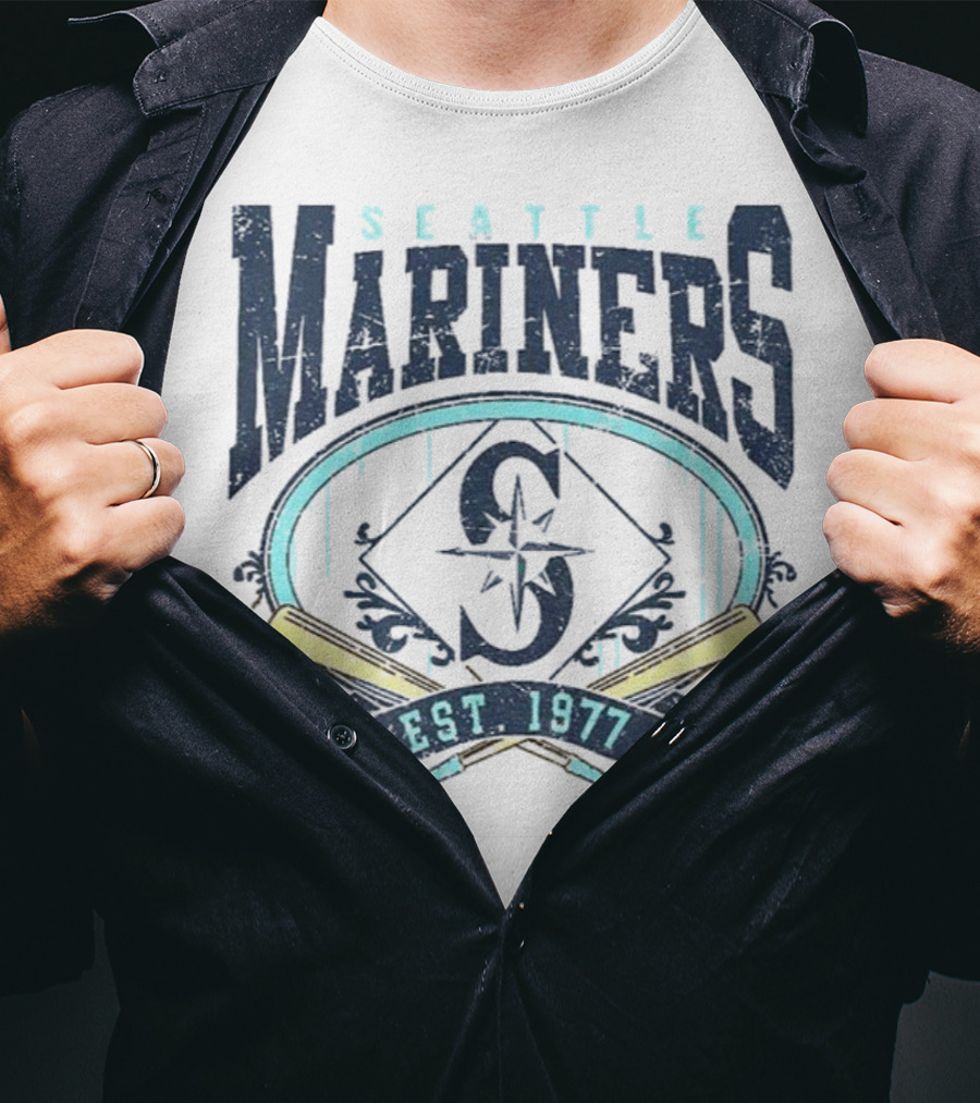 Seattle Mariners MLB Vintage 1977 Baseball Est S Compass Crossbats T-Shirt