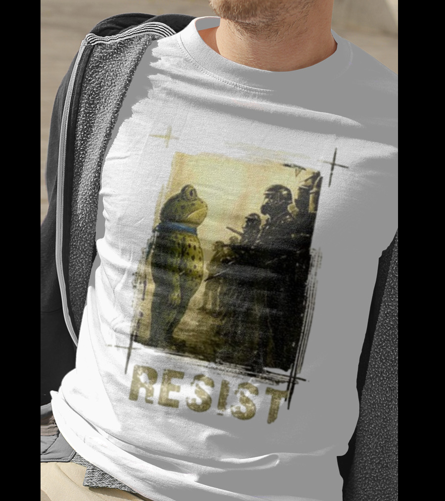 Resist Portland Frog Protest Vintage Activist Police Confrontation T-Shirt