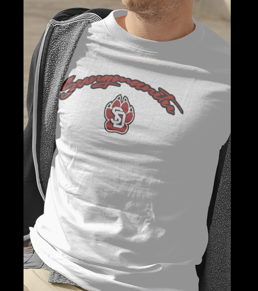 South Dakota Football Sungmanitu Native American Heritage SD Paw Print T-Shirt