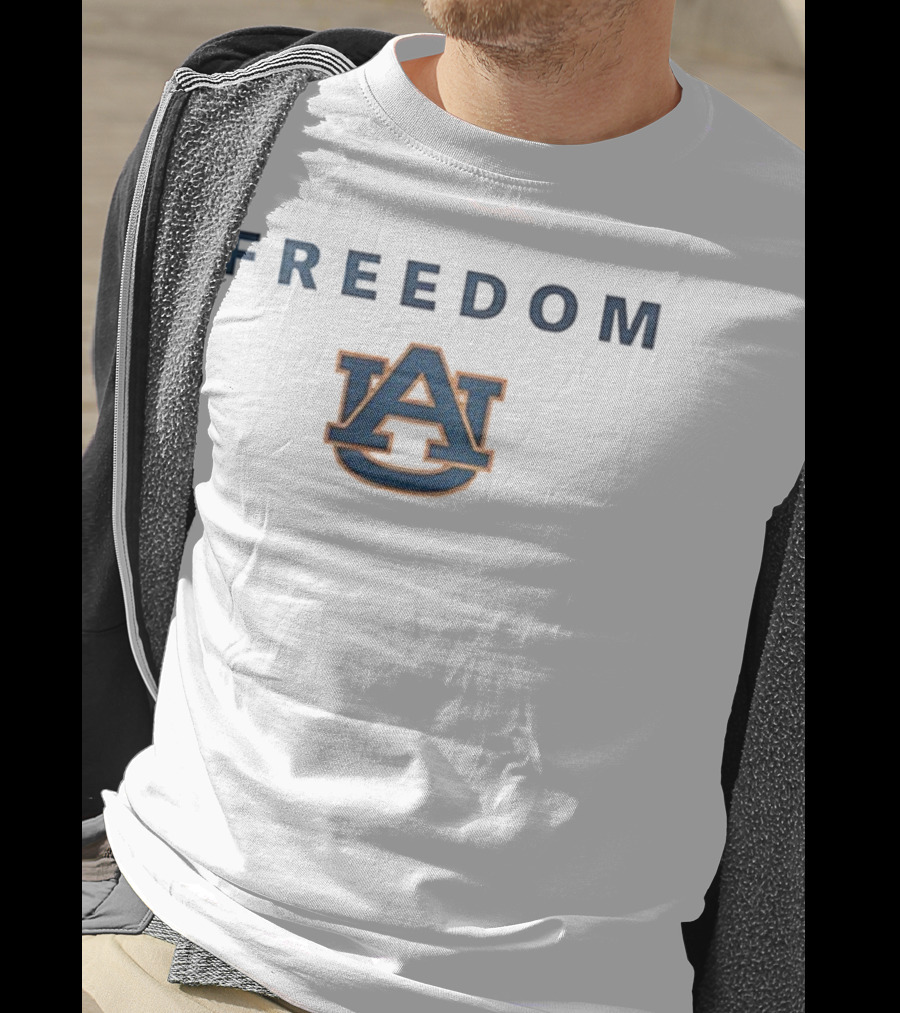 Auburn Tigers Auburn University AU Logo Freedom Charlie Kirk T-Shirt
