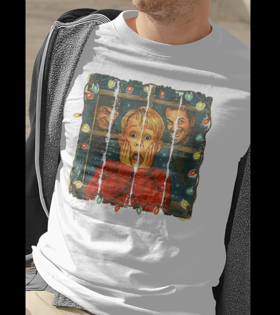 Kevin McCallister Home Alone Merry Christmas With Harry And Marv T-Shirt
