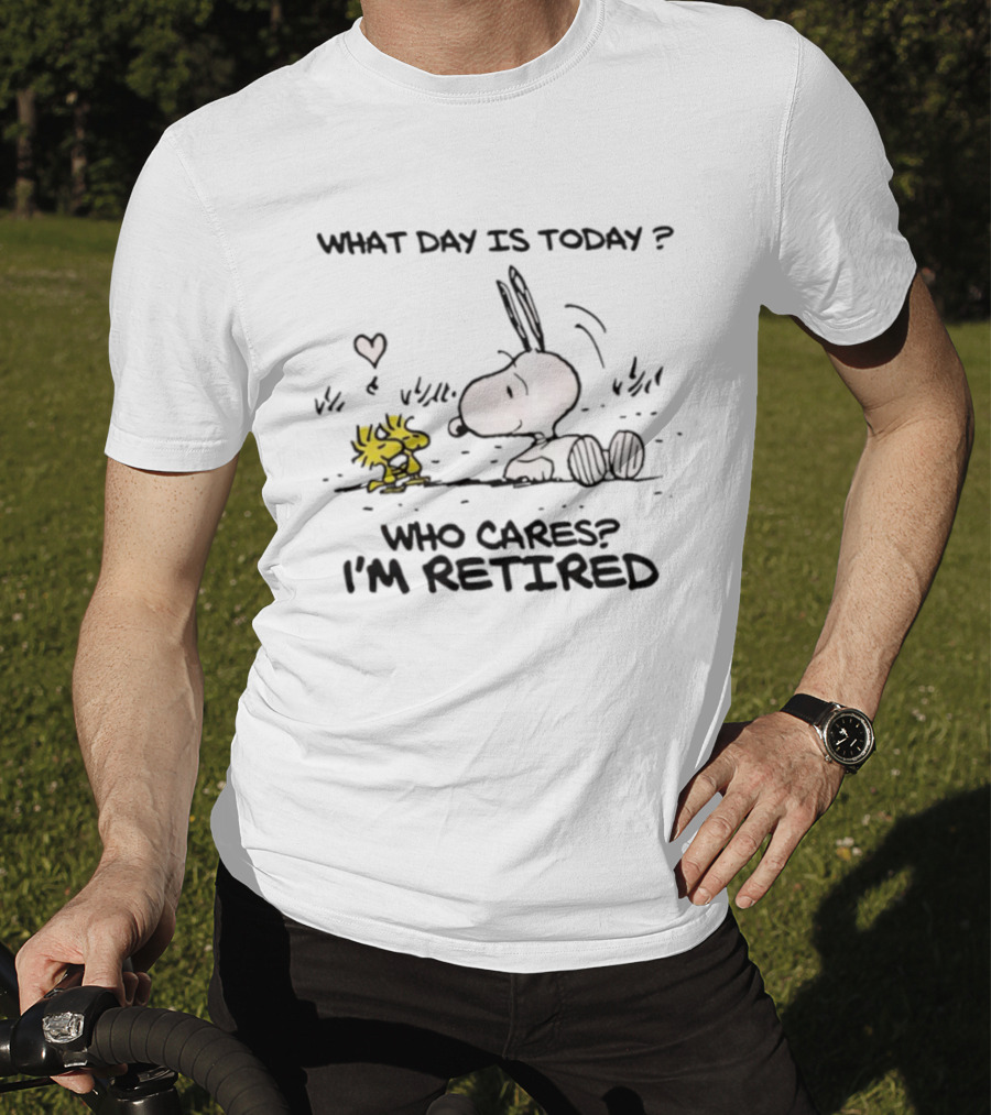 Snoopy And Woodstock Relaxation Retired Lifestyle Who Cares What Day Is Today T-Shirt
