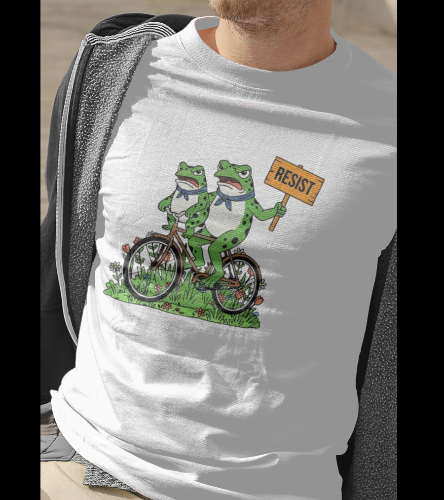Frog On Bike Resist Protest Sign Portland Garden Scene T-Shirt
