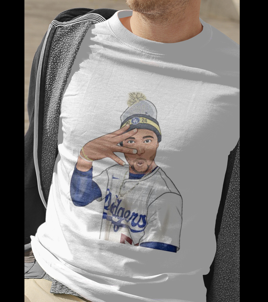Mookie Betts Los Angeles Dodgers Pom-Pom Beanie Baseball 2024 T-Shirt