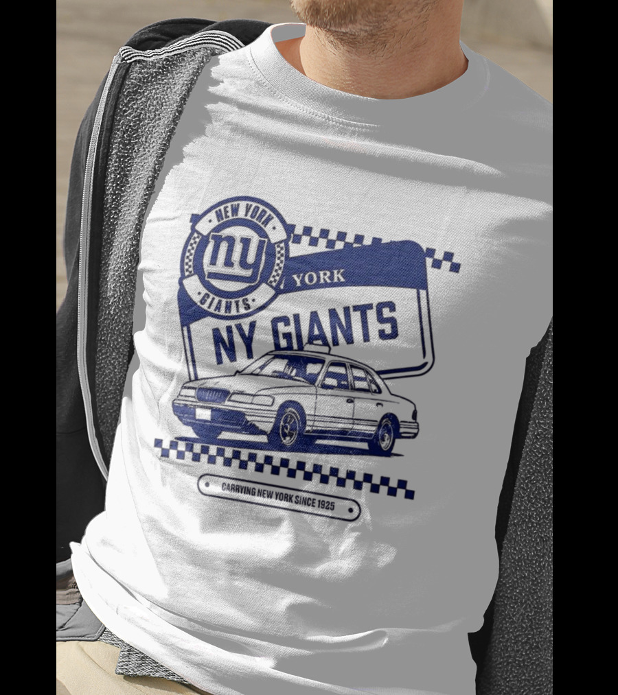 New York Giants NFL Carrying New York Since 1925 Taxi Vintage License Plate T-Shirt