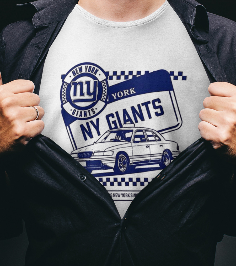 New York Giants NFL Carrying New York Since 1925 Taxi Vintage License Plate T-Shirt