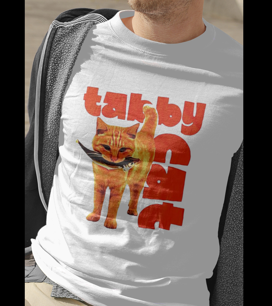 Tabby Cat Holding Fish Meme Retro Font T-Shirt