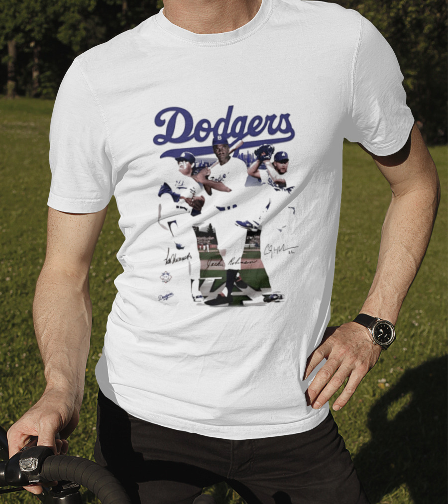 Los Angeles Dodgers Mookie Betts Steve Sax Clayton Kershaw Signatures Vintage Style T-Shirt