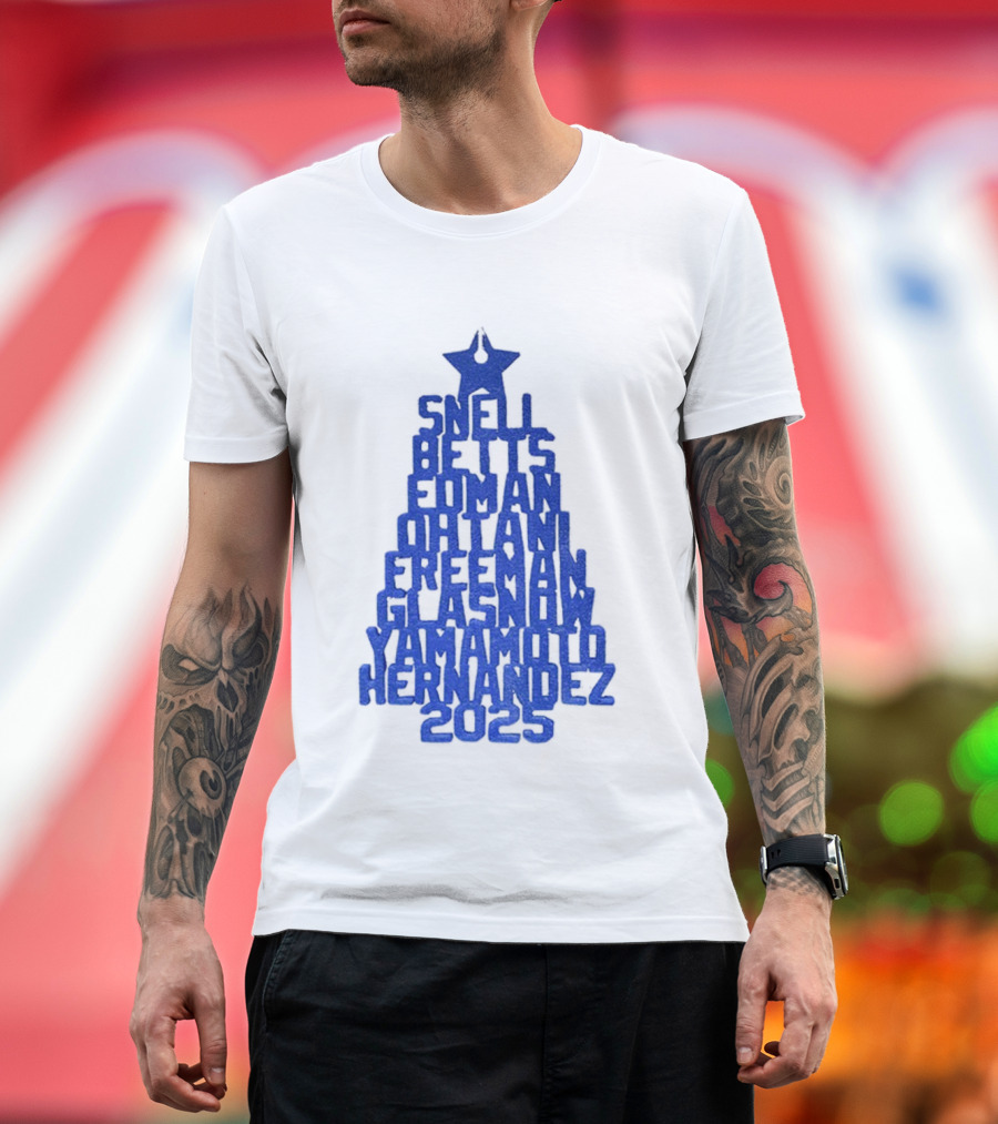 Los Angeles Dodgers Snell Betts Freeman Ohtani Freeman Glasnow Yamamoto Hernandez Christmas Tree 2025 T-Shirt