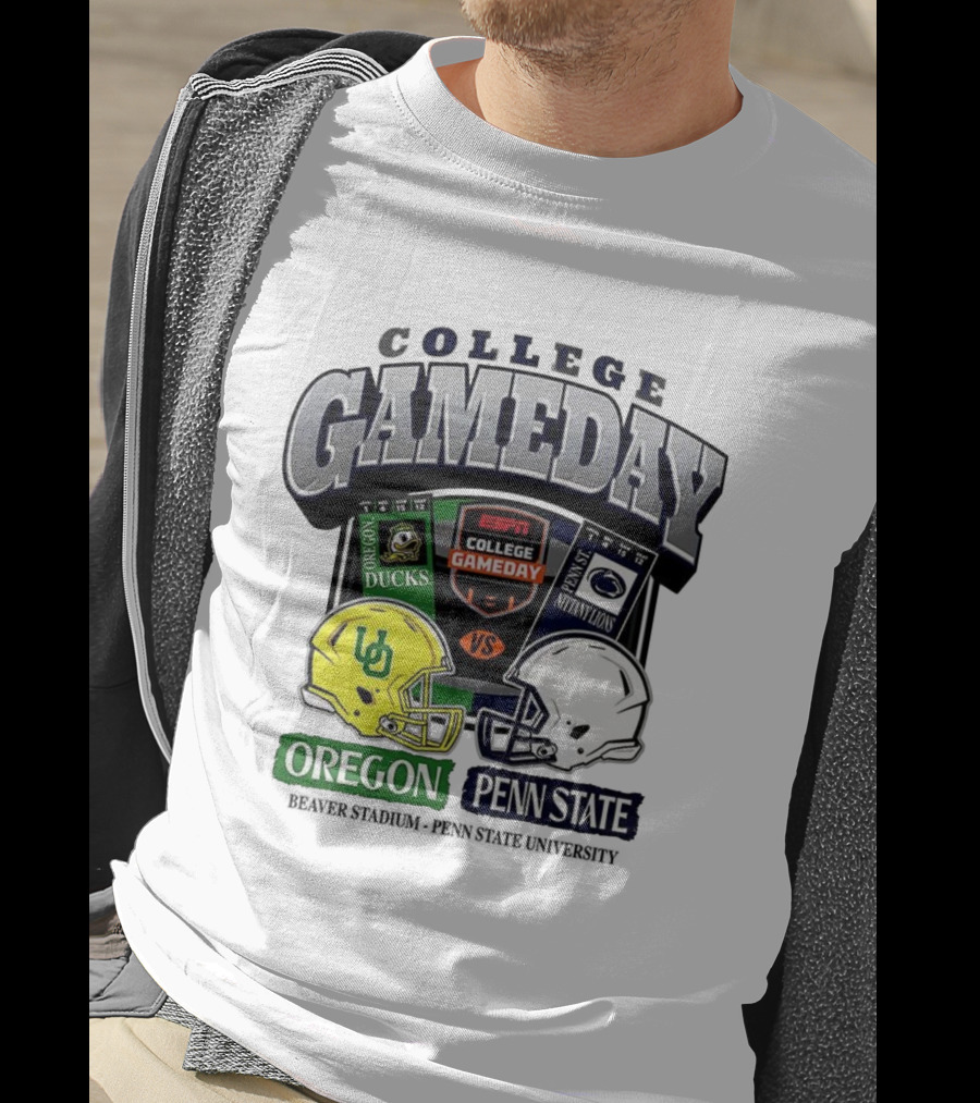 ESPN College Gameday Oregon Ducks Vs Penn State Nittany Lions Helmet Matchup T-Shirt