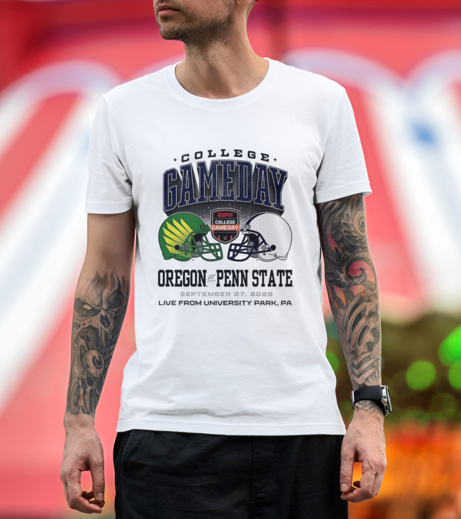 Gameday Oregon Ducks Vs Penn State Nittany Lions ESPN College Football 2025 Helmet Showdown T-Shirt