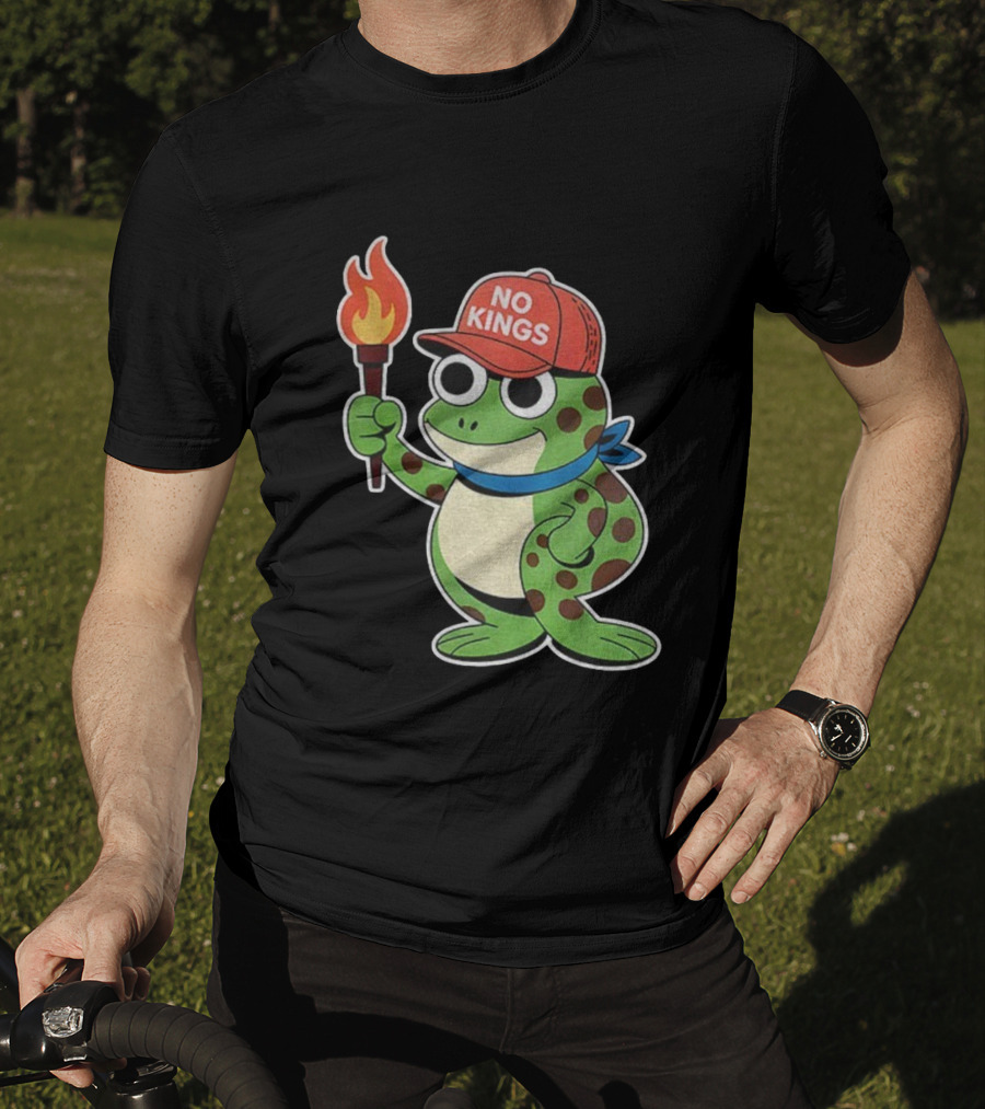 No Kings Frog Holding Torch Portland Protest Vintage Anti-ICE T-Shirt