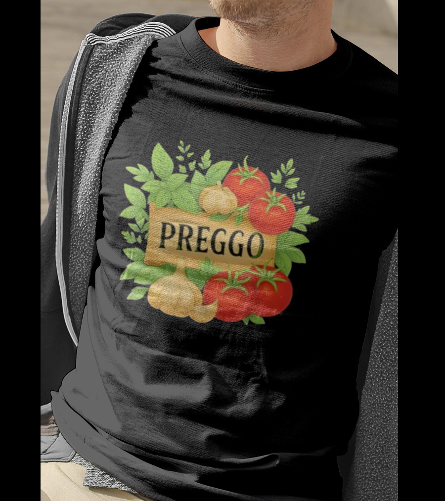 Prego Sauce Inspired Preggo Cute Pregnancy Announcement Costume T-Shirt