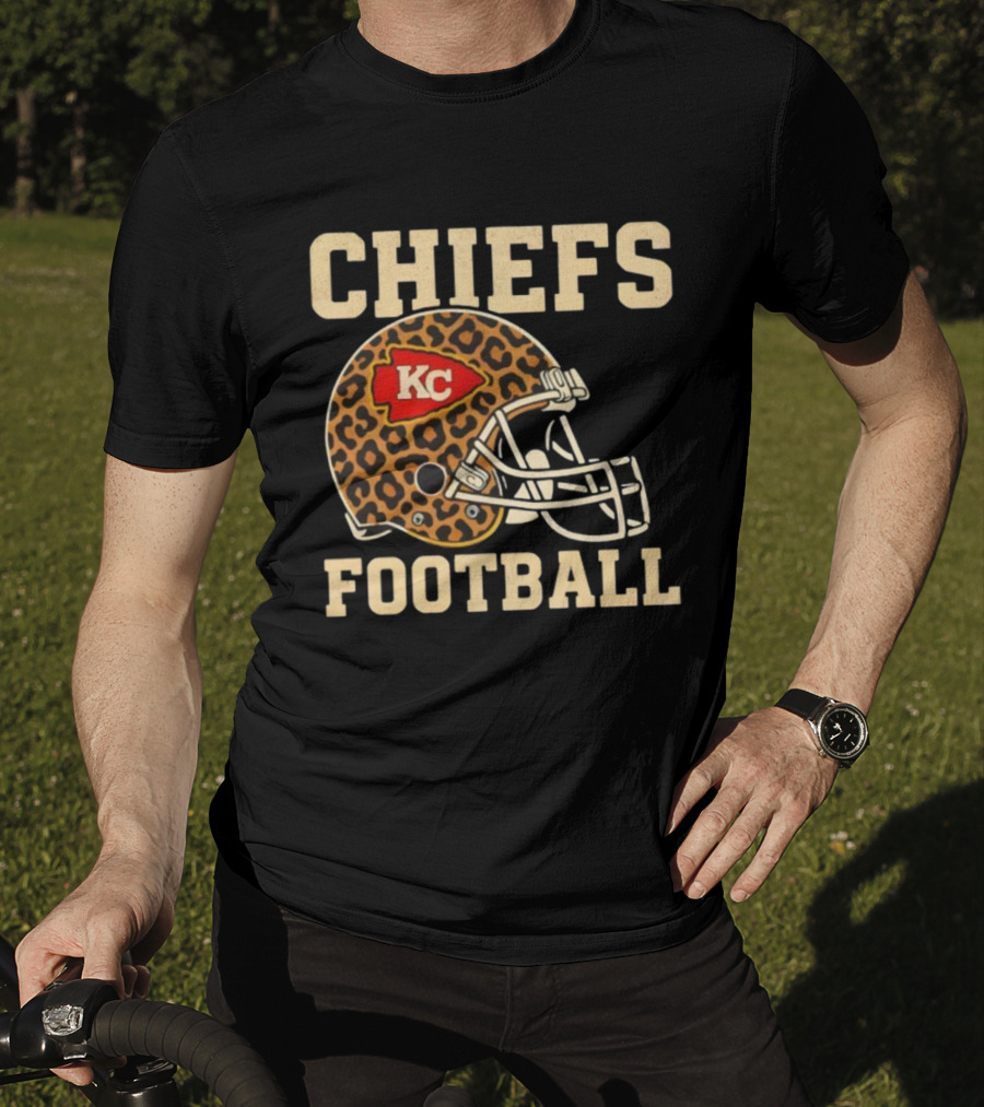 Retro KC Chiefs Leopard Helmet Football Vintage Style T-Shirt