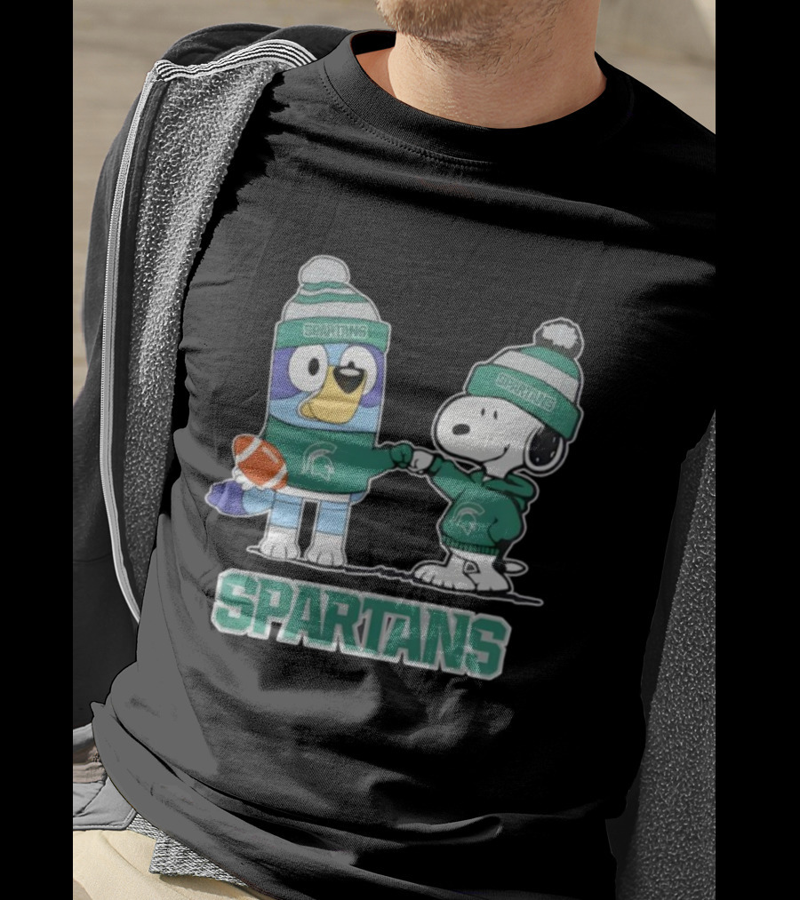 Snoopy And Bluey Fist Bump Michigan State Spartans Football T-Shirt