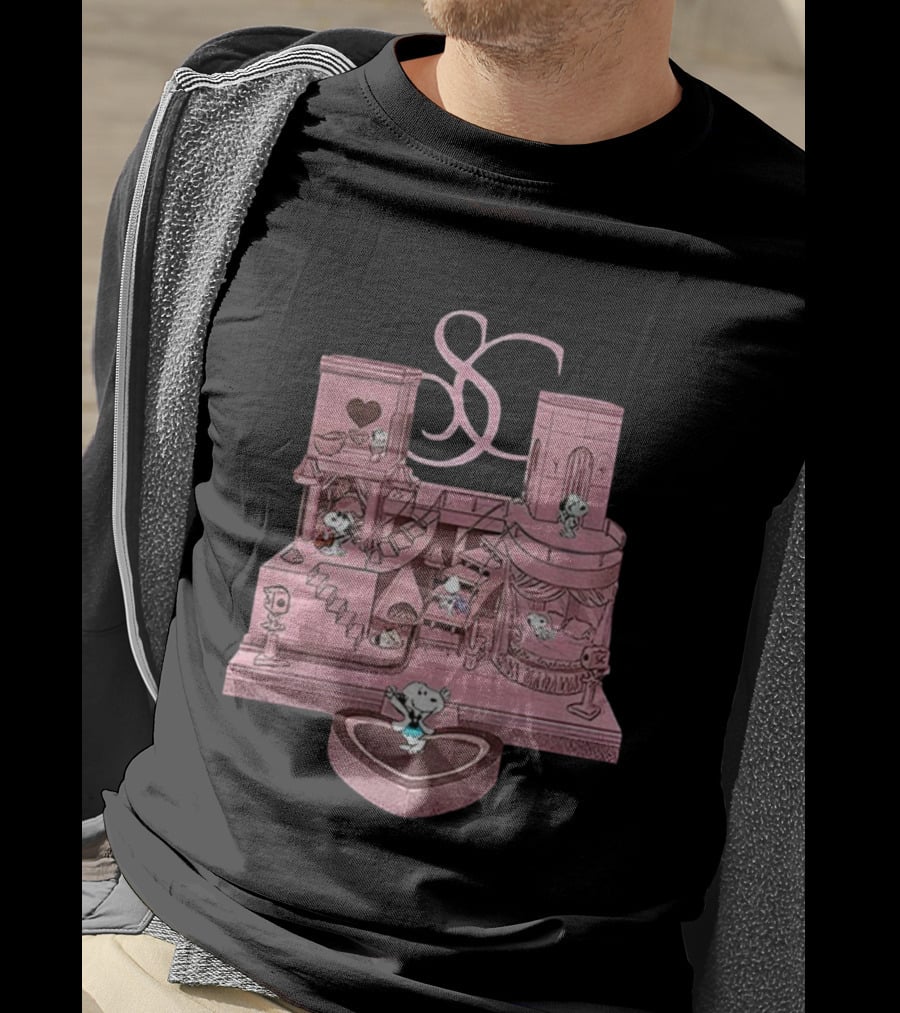 Snoopy Peanuts Sabrina Carpenter Heart House Tour T-Shirt