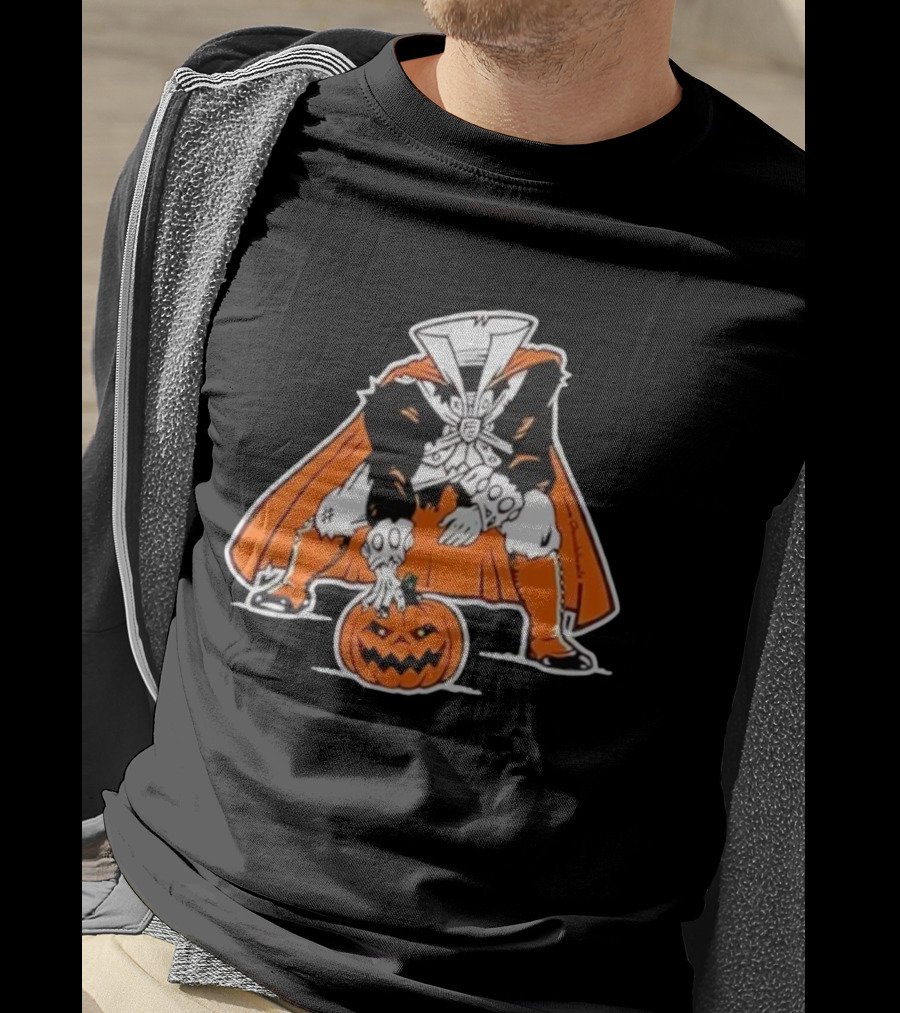 Headless Horseman Halloween Character With Pumpkin Jack O' Lantern Orange Cape Costume T-Shirt