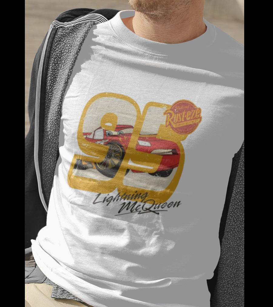Lightning McQueen 95 Rust-eze Bumper Ointment Disneyworld Cars T-Shirt