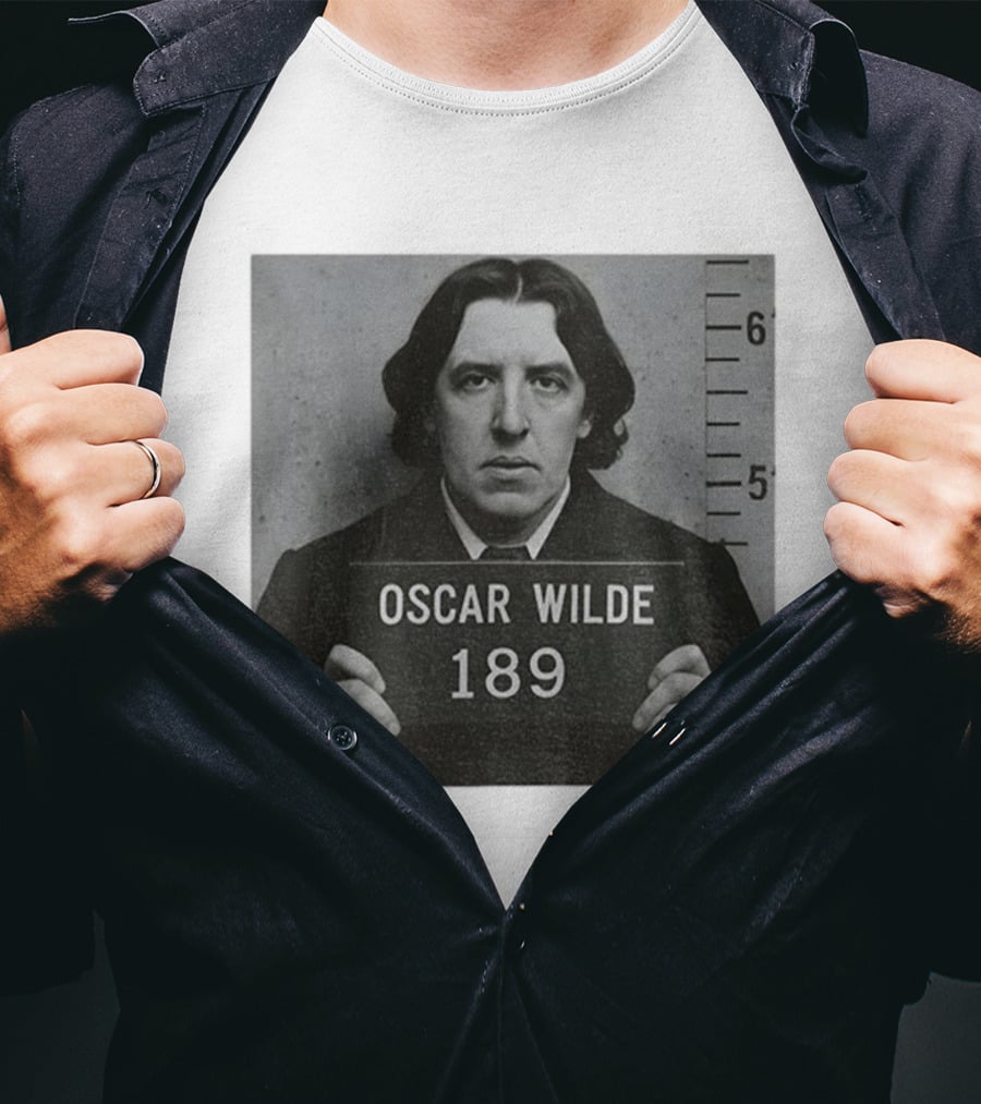 Oscar Wilde Shot 189 Funny Literary Meme T-Shirt